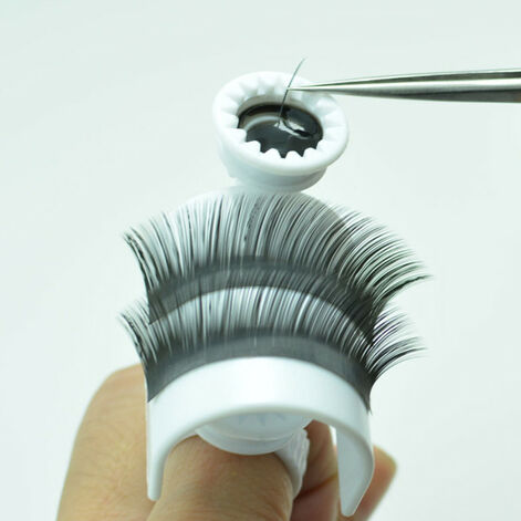 Plastic Lash Ring With Glue Holder